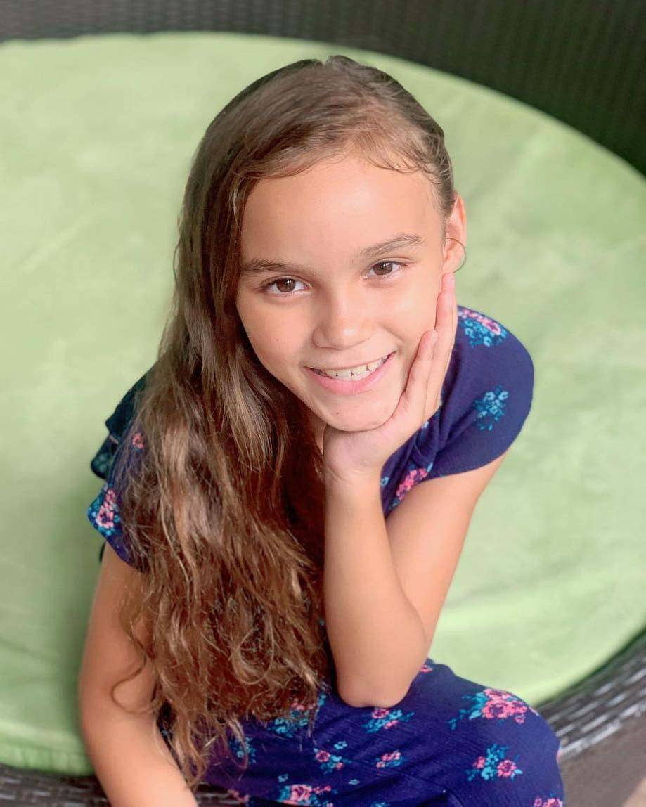 Instagram.com/Chloelynchofficial