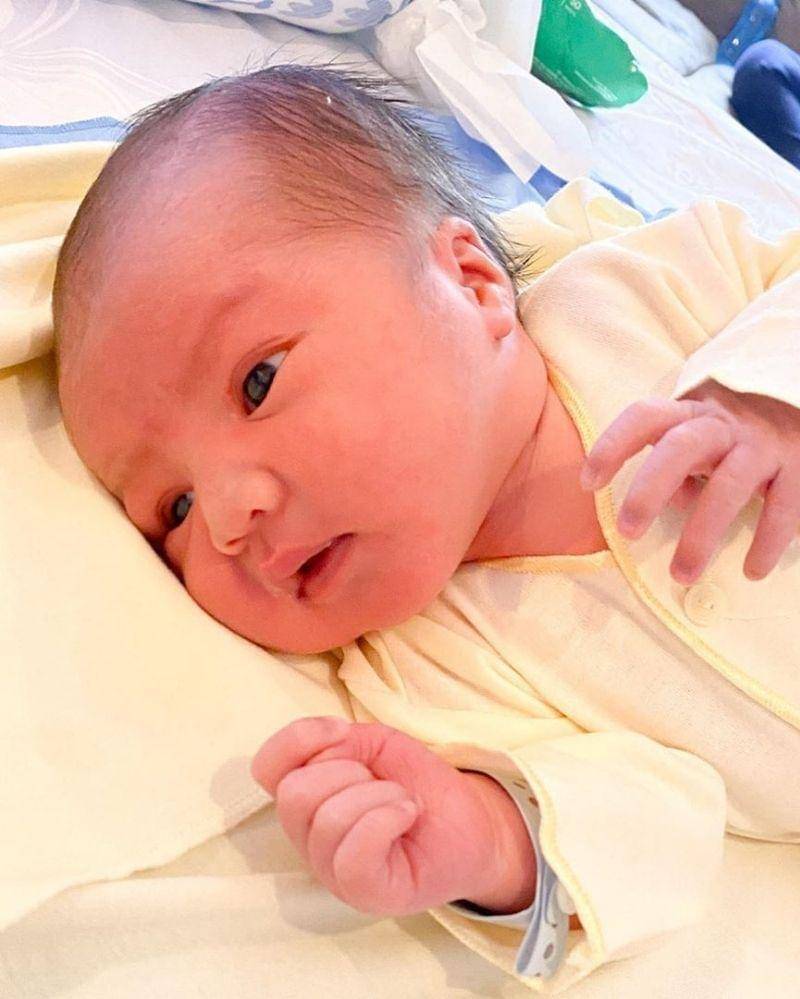 Instagram.com/ericaputrii