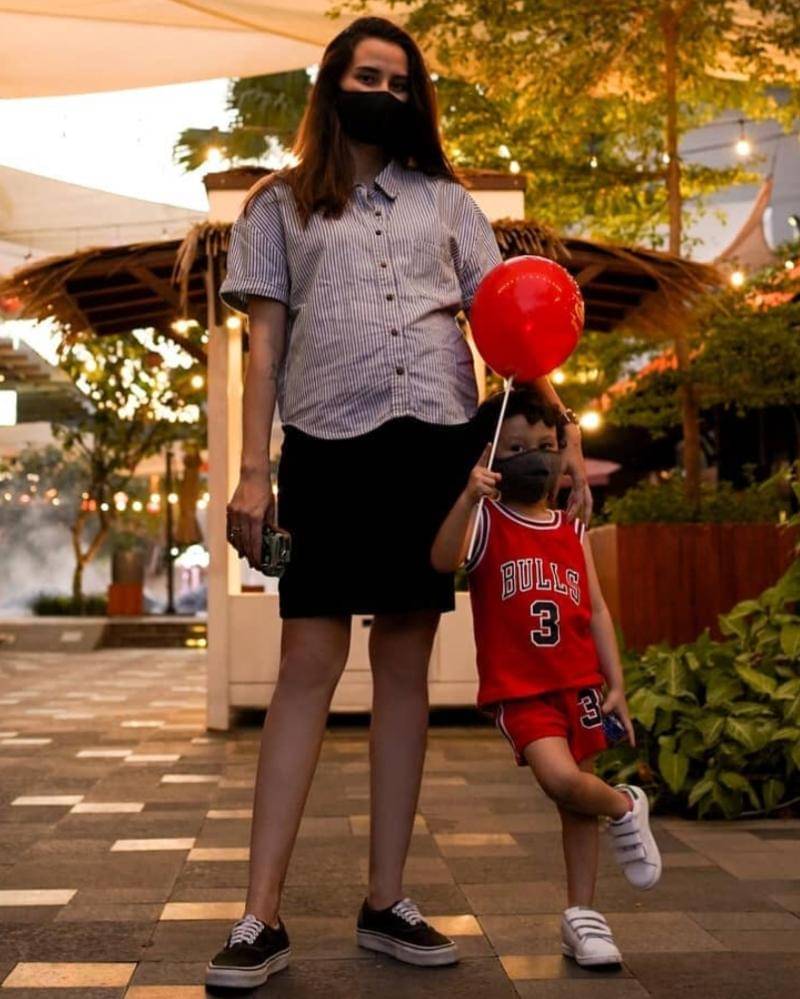 Instagram.com/dahliachr