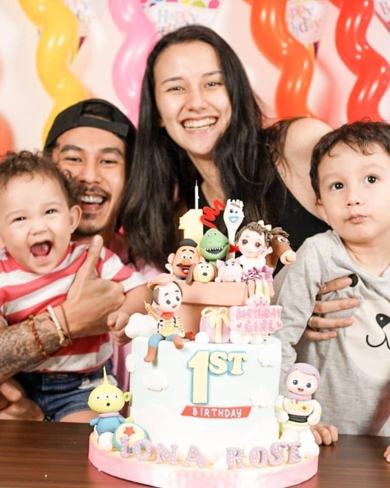 Instagram.com/dahliachr