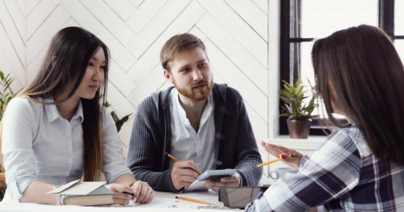 Freepik/Racool_studio