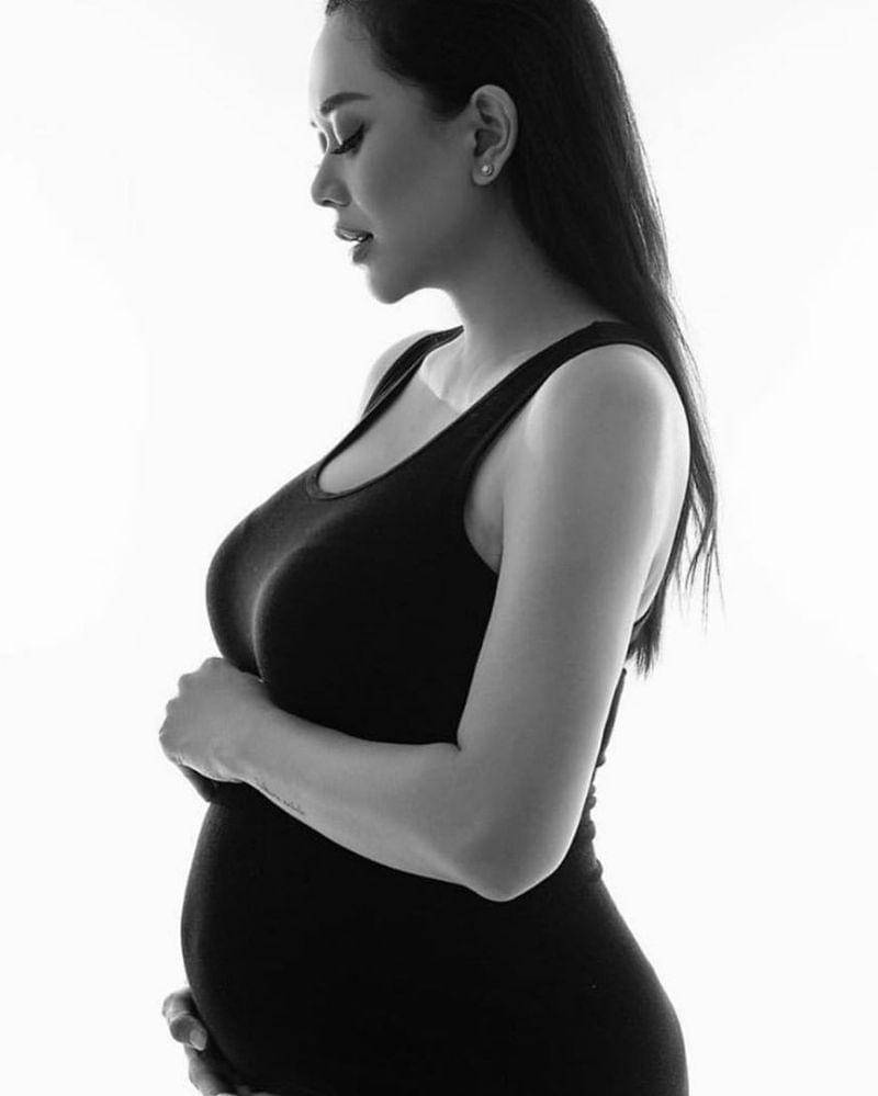 instagram.com/aurakasih