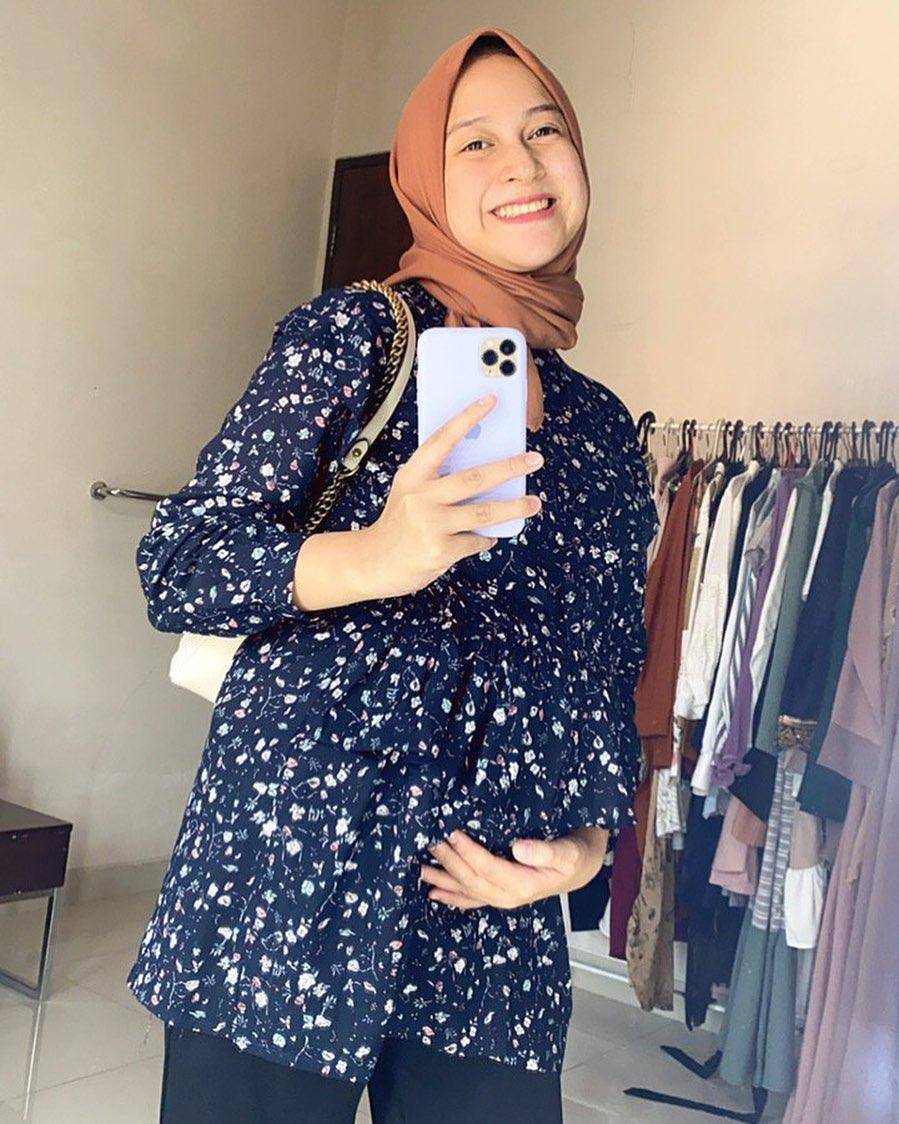 Instagram.com/ninazatulini22