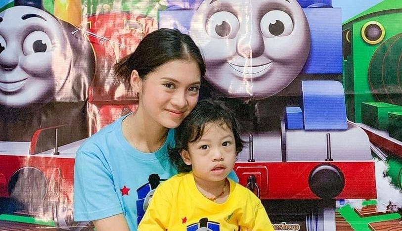 instagram.com/vinessainez