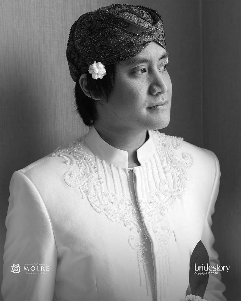 Instagram.com/thebridestory