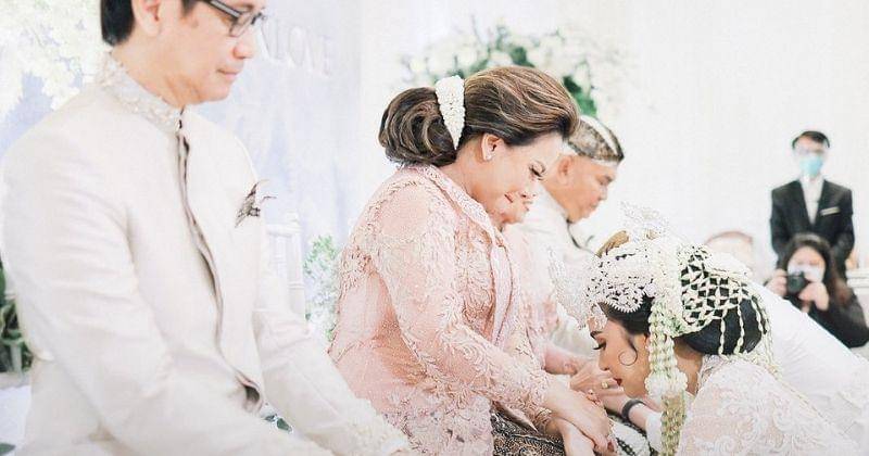 Instagram.com/thebridestory