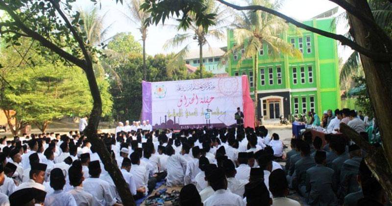 Qotrunnada-depok.ponpes.id