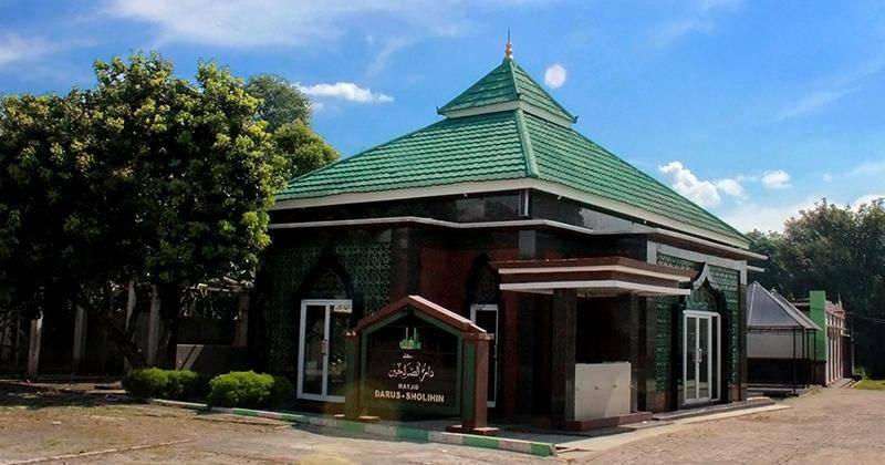 Darussholihin.sch.id