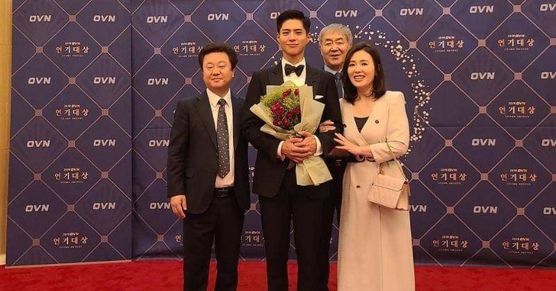 Instagram.com/recordofyouth_official