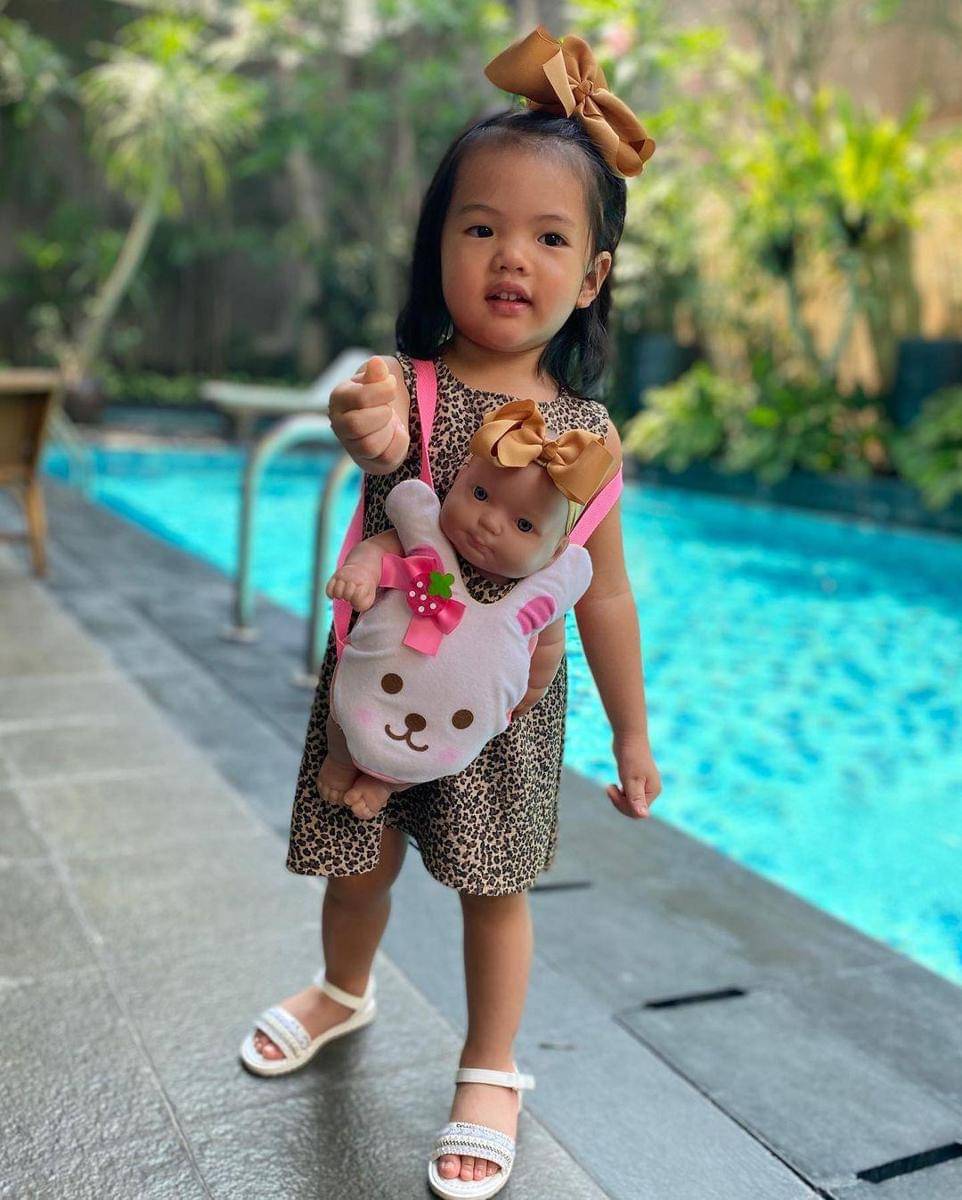 Instagram.com/farahquinnofficial