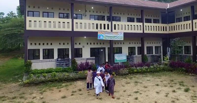 Madinatulqurandepok.com