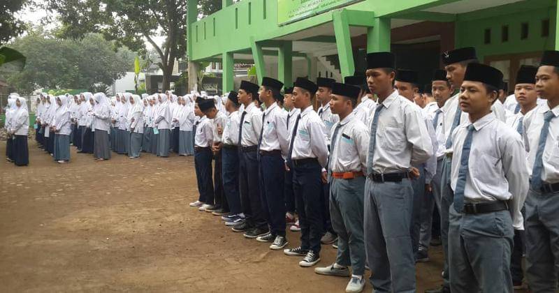 Instagram.com/alhidayahmumtazah