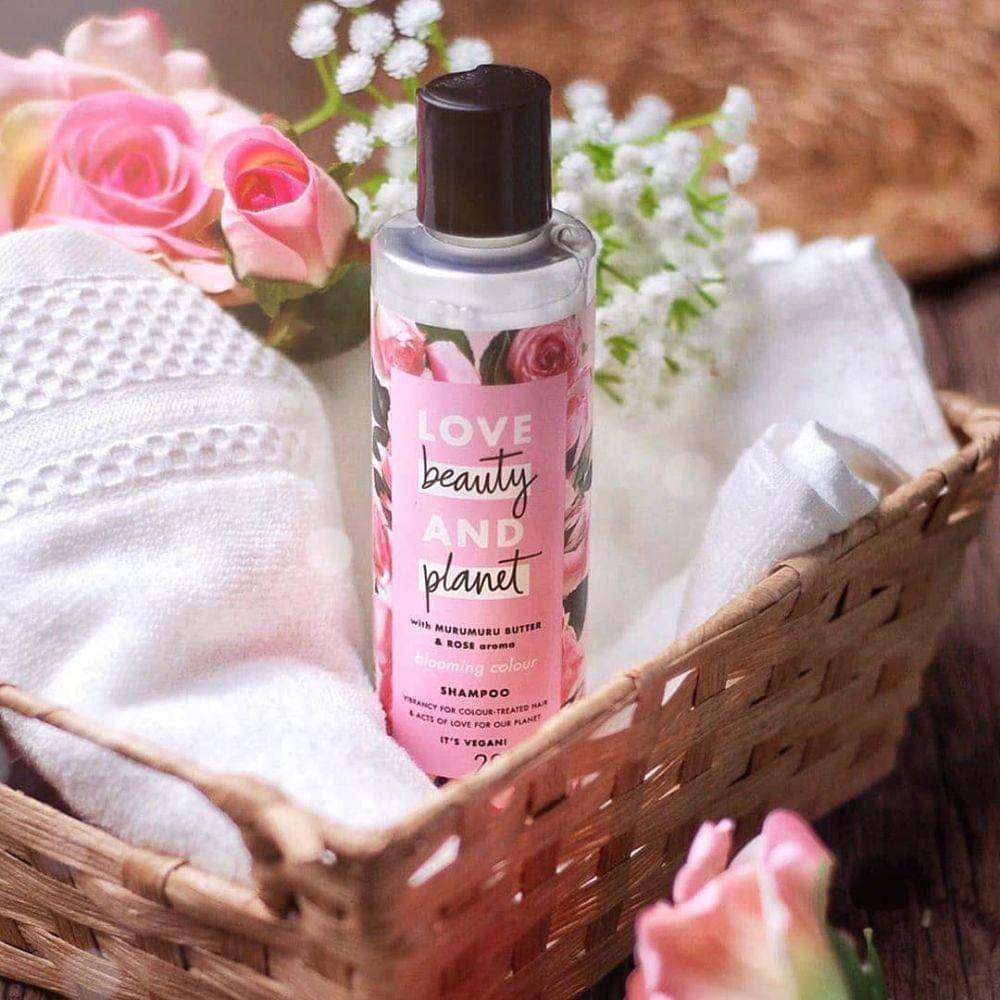 instagram.com/lovebeautyandplanet_id