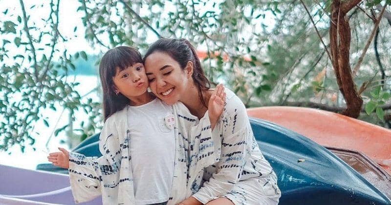 Lucu! Gempi Protes Mama Gisel di Whatsapp