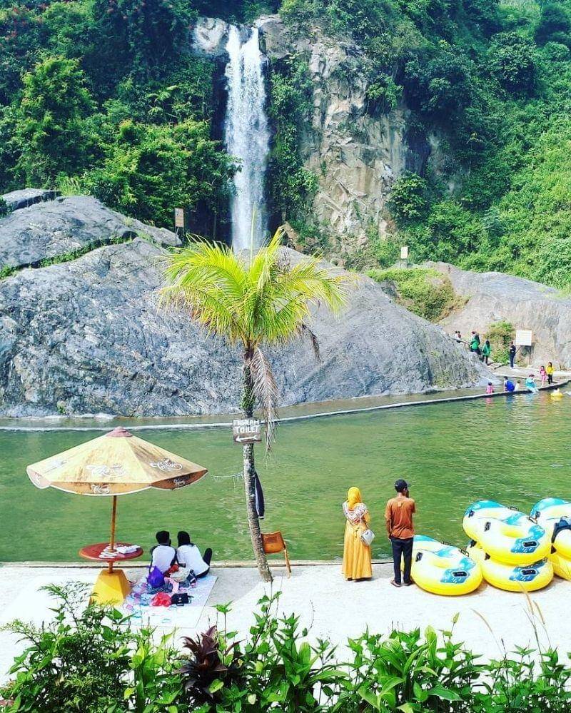 instagram.com/curug_bidadari