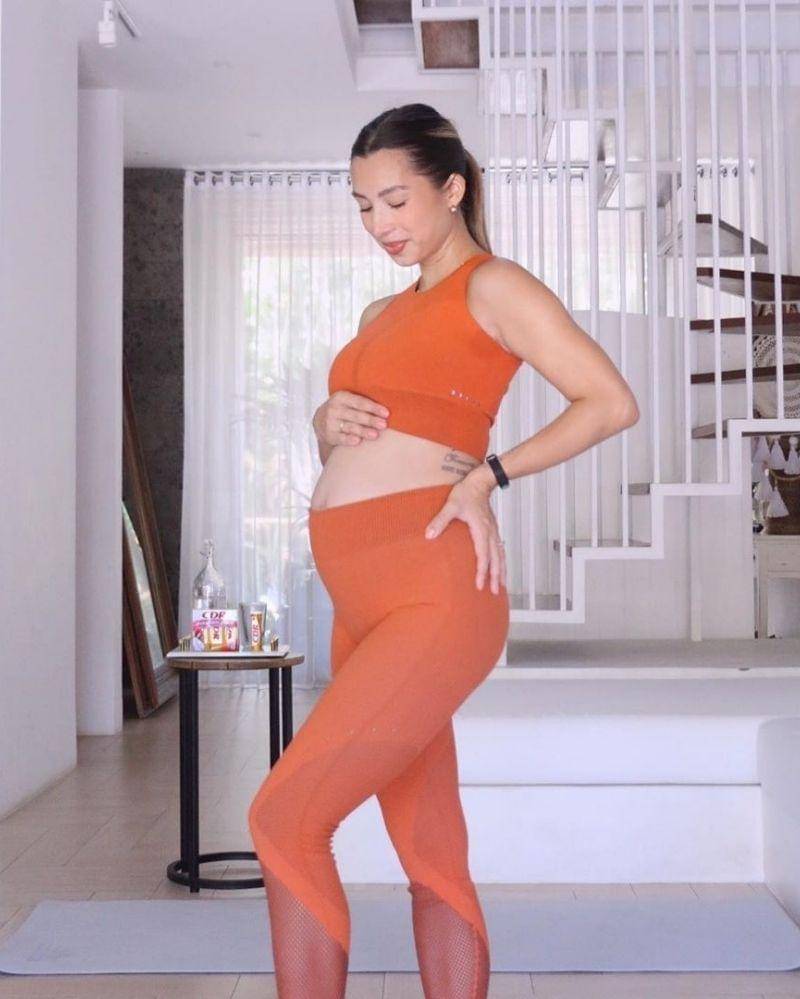 Instagram.com/jenniferbachdim/