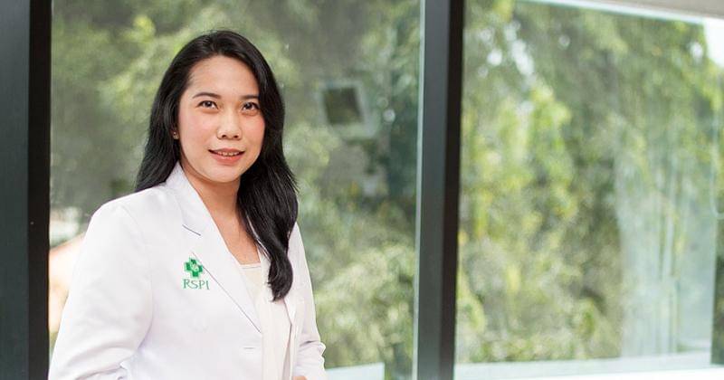 dr. Astrid Yunita, Sp.OG (K) - Dok. RS Pondok Indah - Pondok Indah