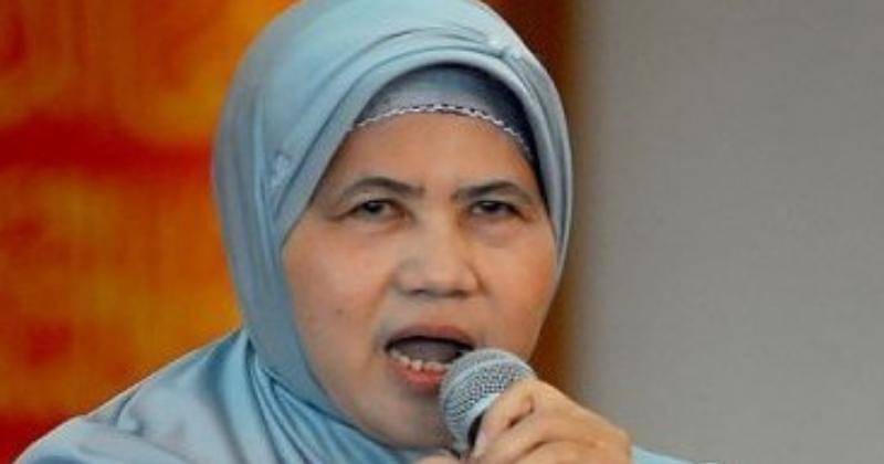 Instagram/mamahdedeh24