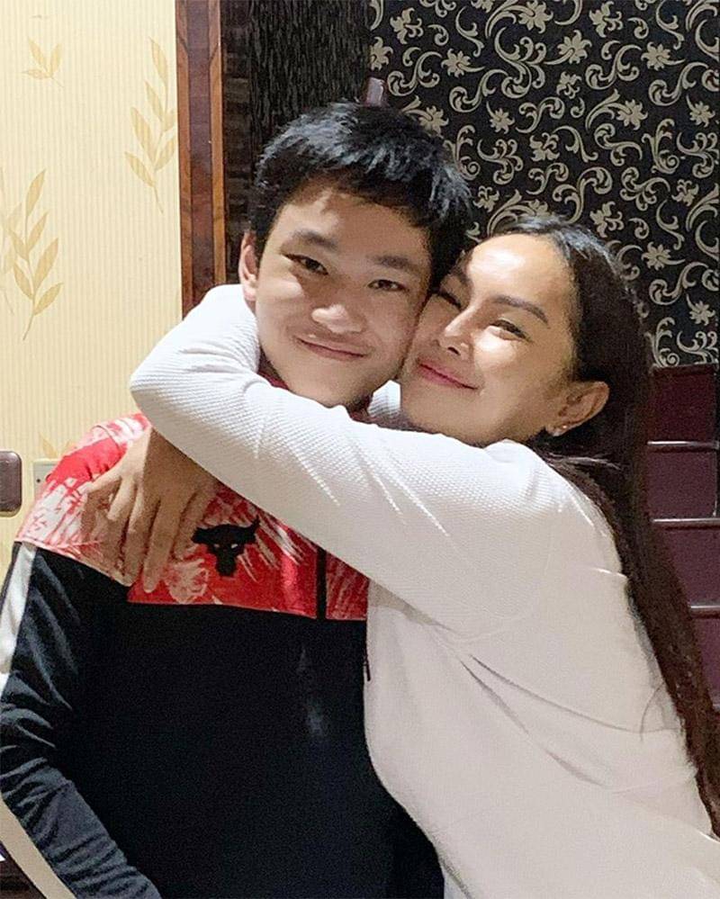 Instagram.com/kalinaocktaranny