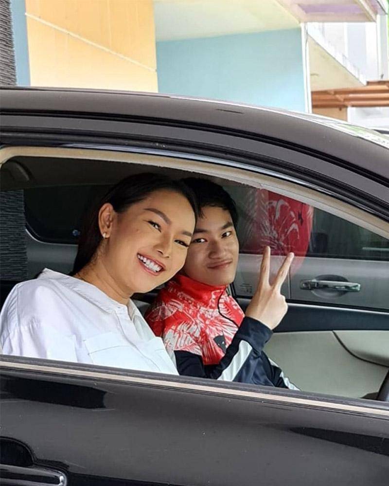 Instagram.com/kalinaocktaranny