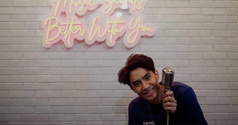 Instagram.com/devdanendra