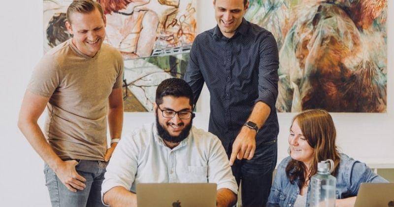 Unsplash/ Jud Mackrill