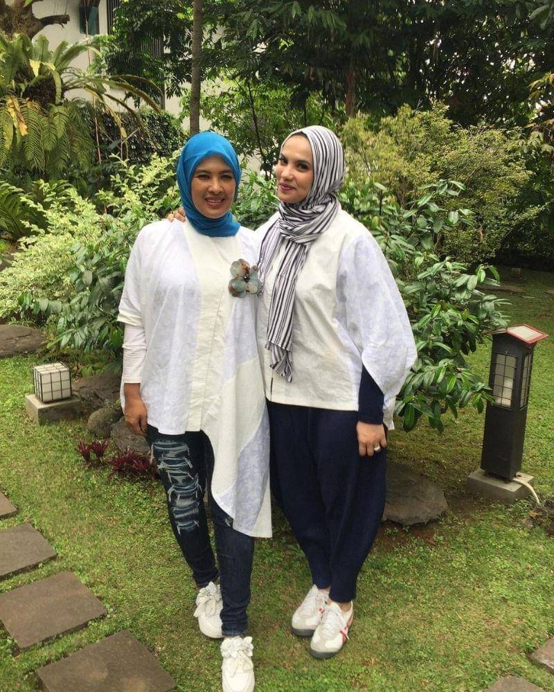 Instagram.com/najelaashihab