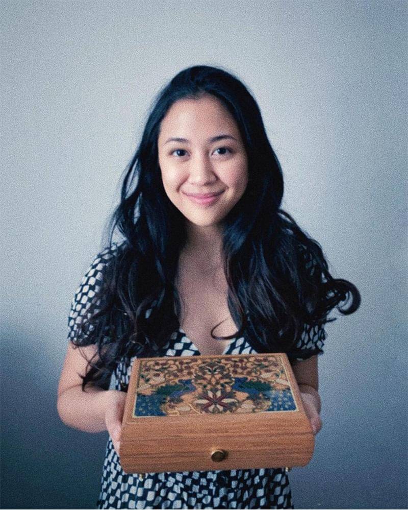 Instagram.com/sherinasinna 