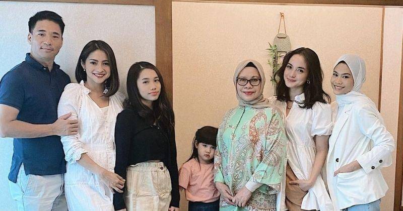 Instagram.com/ririnekawati