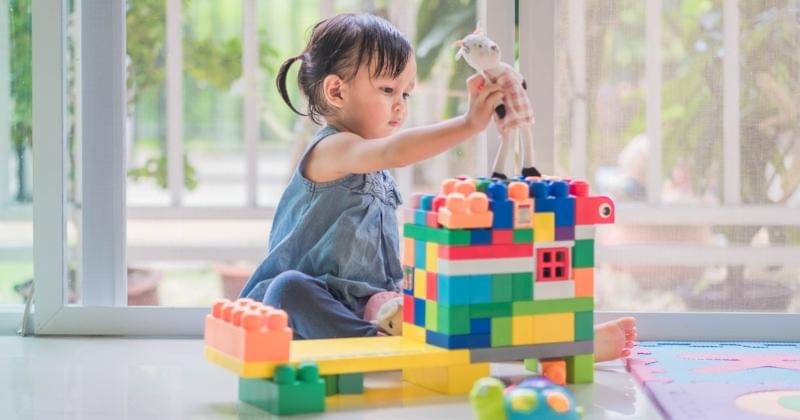 Shutterstock/SUKJAI PHOTO