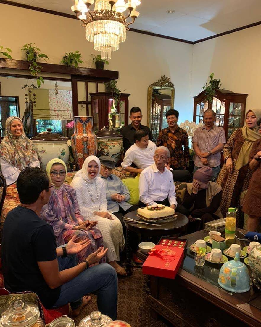 instagram.com/nurasiauno