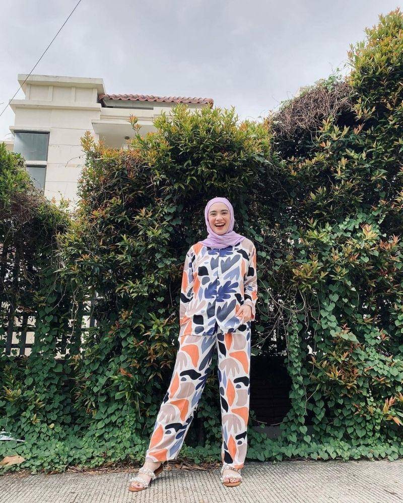 Instagram.com/putriannesaloka