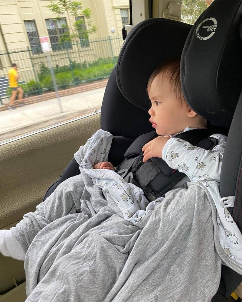 Instagram.com/achasinaga 