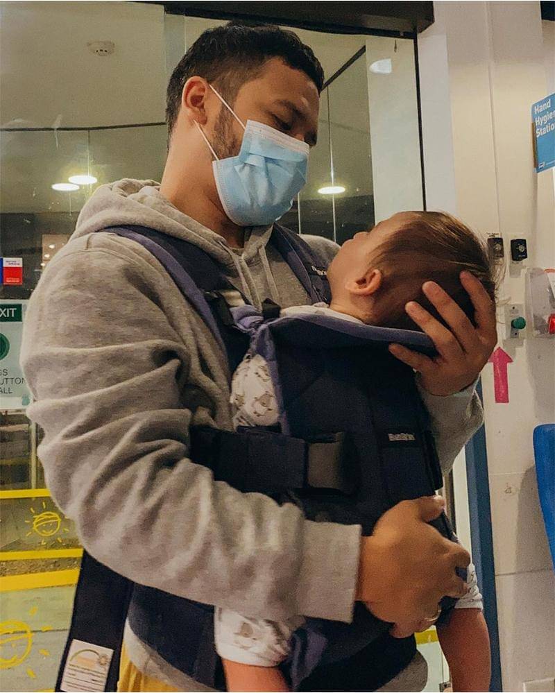 Instagram.com/achasinaga 