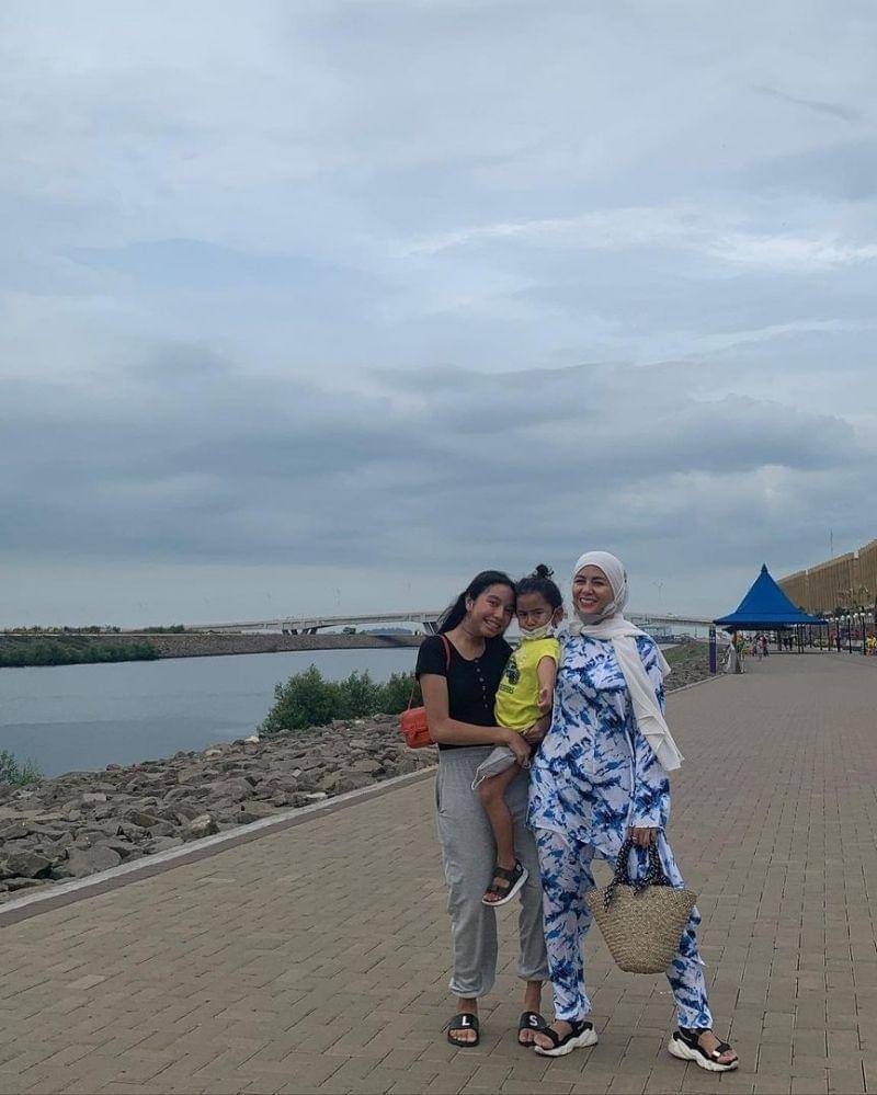 Instagram.com/meisya__siregar