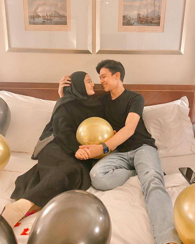 Instagram.com/dindahw  