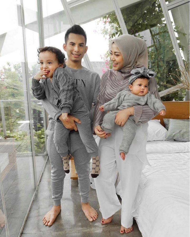 Instagram.com/rachelvennya