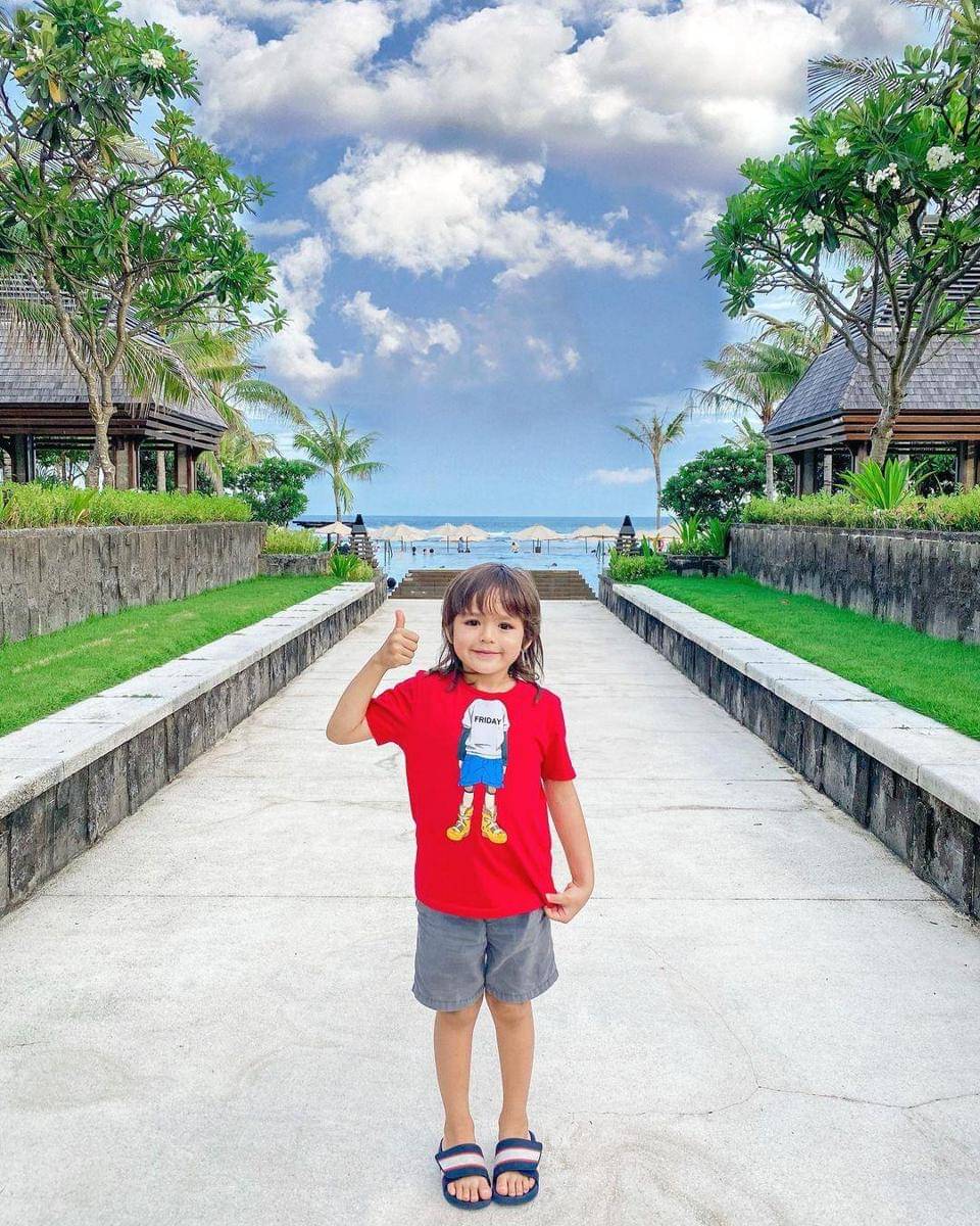 Instagram.com/alexanderbarackel