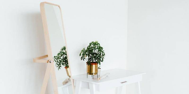 Unsplash/Liana Mikah