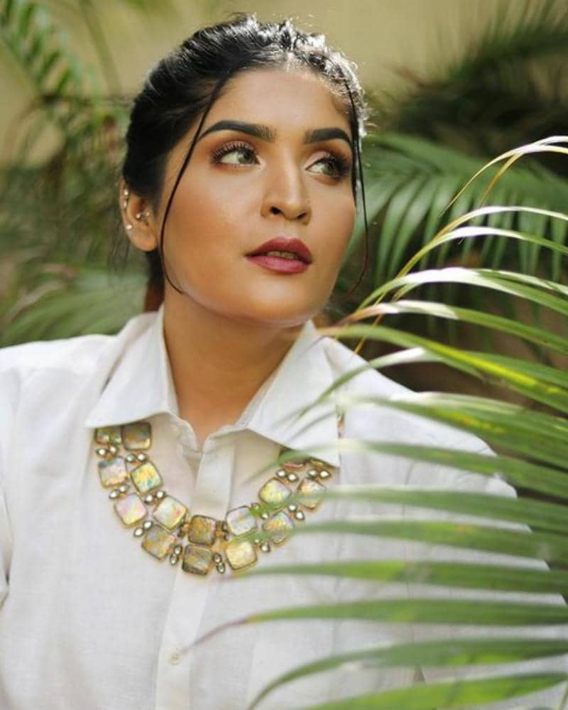 Instagram/shreyajain26