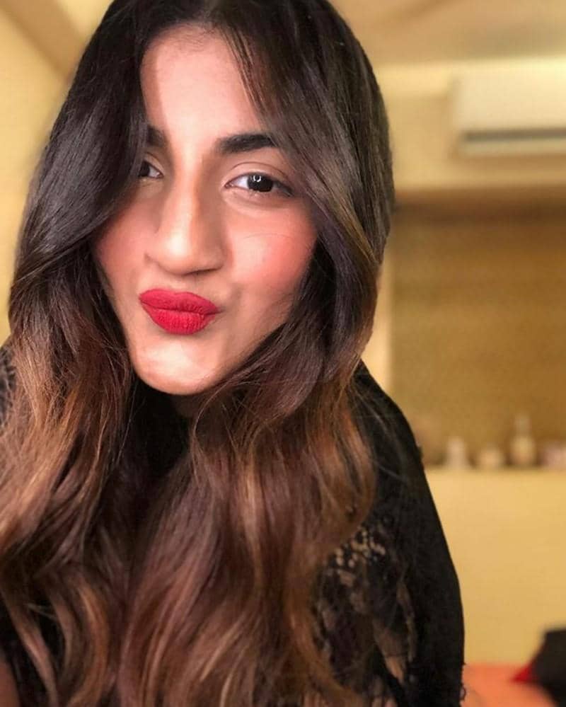 Instagram/makeupbymausam