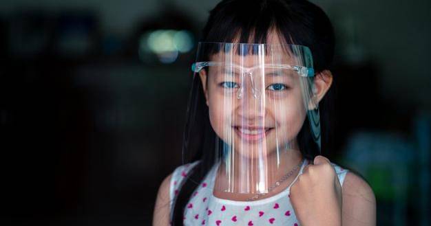 Freepik/arrow-smith2