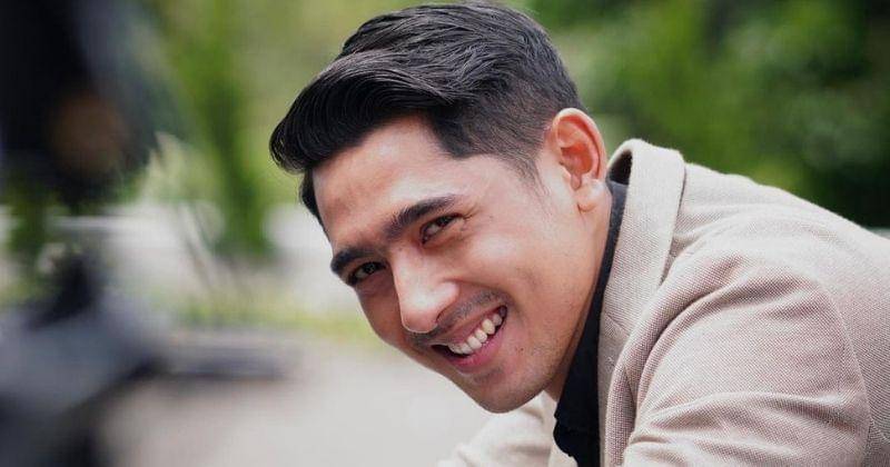 Instagram.com/arya.saloka