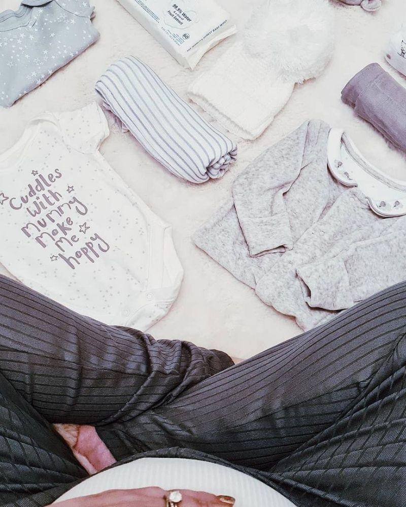 Instagram.com/grablifebytheboobz