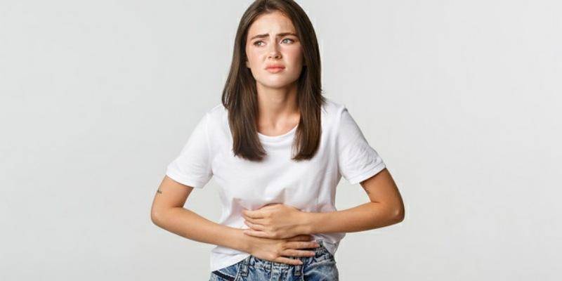 Cara Membedakan Kram Menstruasi dan Tanda Awal Kehamilan