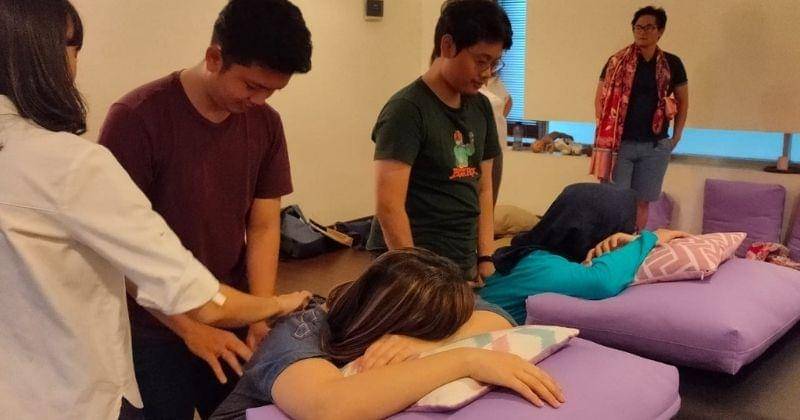 Dok. nujuhbulan studio