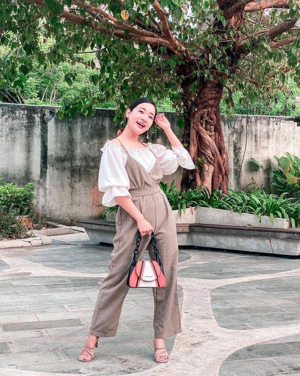 Instagram.com/dr.yessicatania