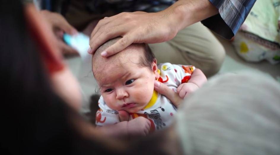 Youtube Edward Akbar dan Kimberly Ryder