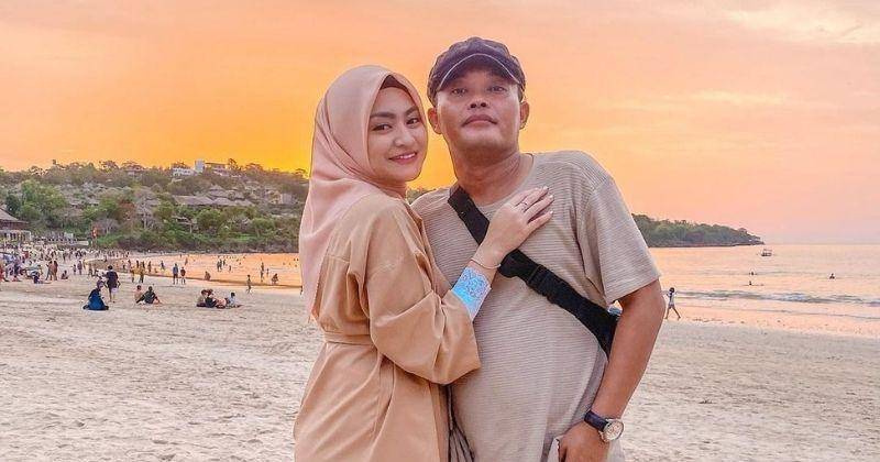 Menangis Terharu, Nathalie Holscher Positif Hamil Anak Pertama