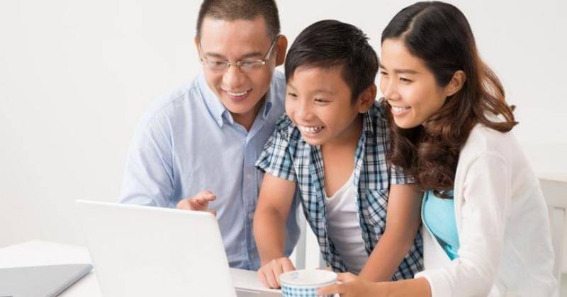 Ilustrasi Orang Tua dan Anak Dok.Edutore